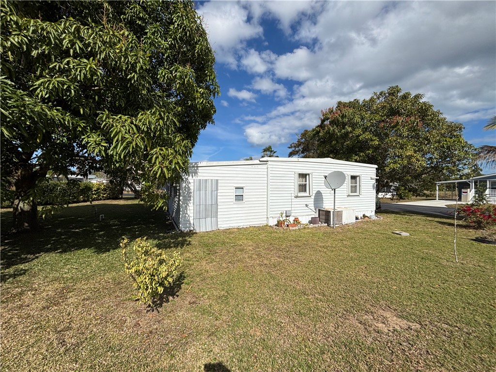 Residential in Sebastian 4