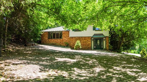 32 Overhill Rd, Yorktown Heights, NY, 10598-6444 | Card Image