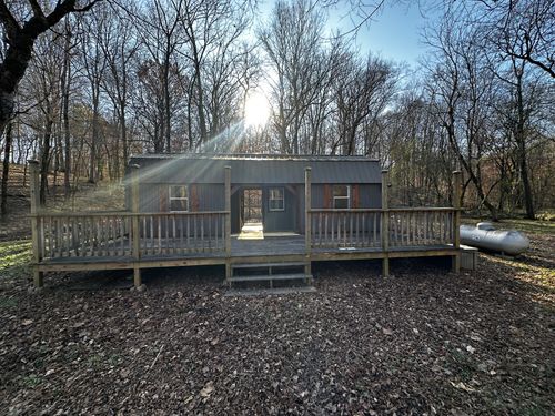 90-cabin-427 Hardin Loop, Westpoint, TN, 38486 | Card Image