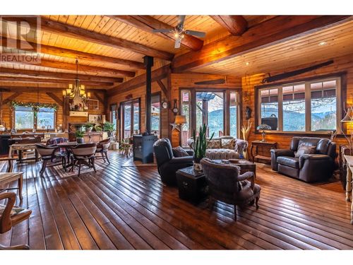 795 Sheep Creek Rd, Kaleden, BC, V0H1K0 | Card Image