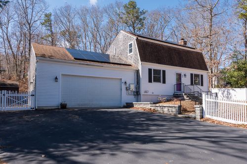 19 Meredith Rd, Forestdale, MA, 02644-1532 | Card Image