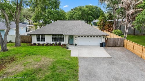 142 E 11th St, Chuluota, FL, 32766-9496 | Card Image