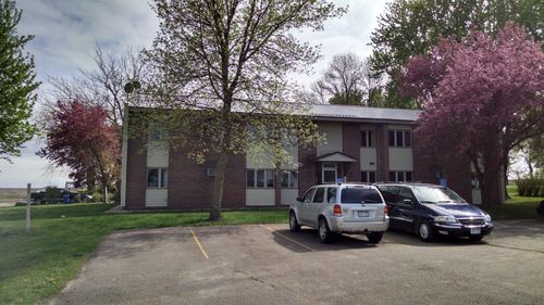 106 E 4th St, Hardwick, MN, 56134-4500 | Card Image