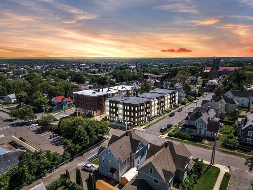 apt-2l-37 Oconnor Ave, Holyoke, MA, 01040-3389 | Card Image