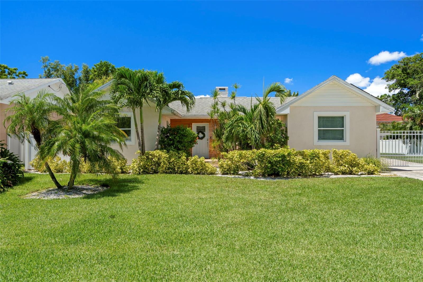 Helena St, Saint Petersburg, FL 33703
