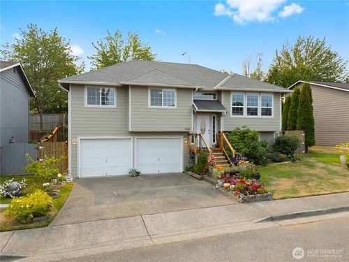 1122 59th Pl Sw, Everett, WA, 98203-5912 | Card Image