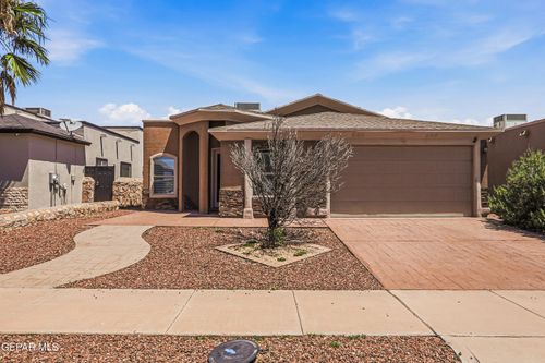 5457 Pedro Lucero Dr, El Paso, TX, 79934-3267 | Card Image