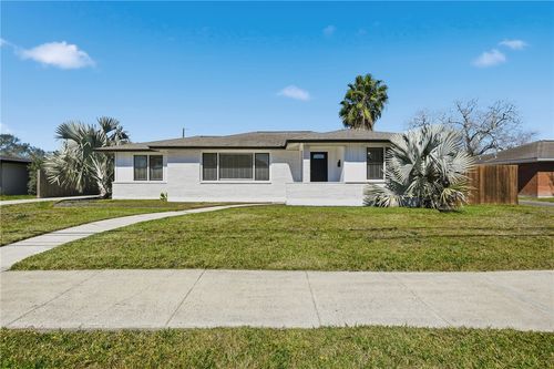 350 Doddridge St, Corpus Christi, TX, 78411-1646 | Card Image