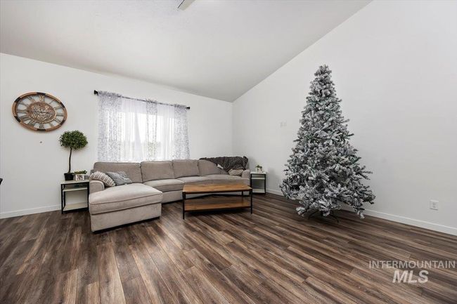1500 N Birch St, House other with 4 bedrooms, 3 bathrooms and 3 parking in Jerome ID | Image 6