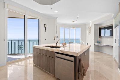 1605 - 960 Cape Marco Drive, Condo with 3 bedrooms, 3 bathrooms and null parking in MARCO ISLAND FL | Image 1