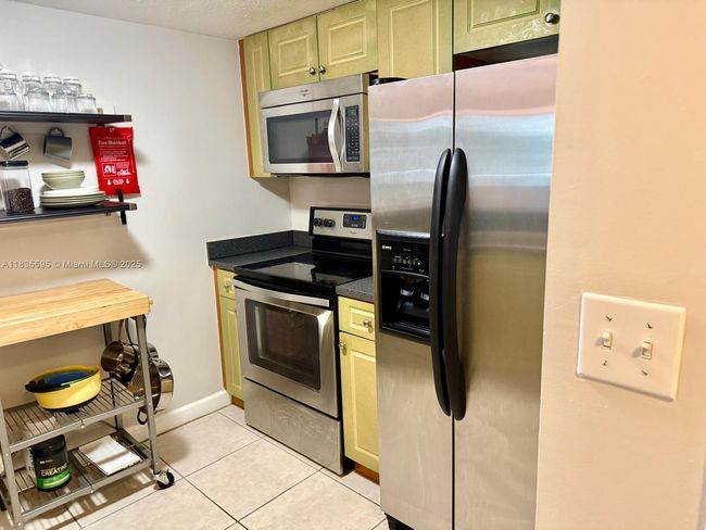 APT-404 - 280 Sw 20 Th Rd, Condo with 1 bedrooms, 1 bathrooms and null parking in Miami FL | Image 18