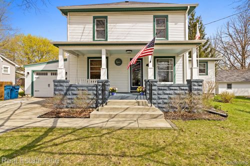 10191 Erie St, Goodrich, MI, 48438-8843 | Card Image