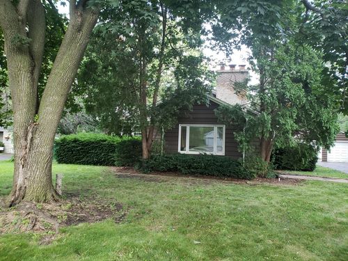 615 Polo Dr, Wheaton, IL, 60187-4656 | Card Image