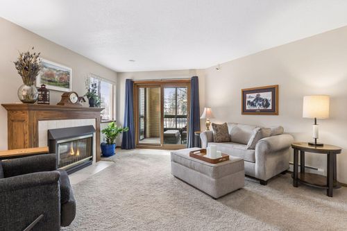 5105-7635 Edinborough Way, Edina, MN, 55435-5811 | Card Image