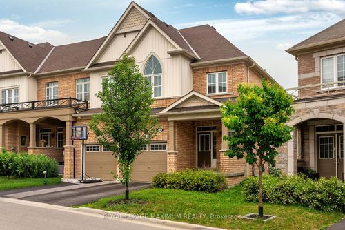 17 Brent Cres, Bowmanville, ON, L1C0V9 | Card Image
