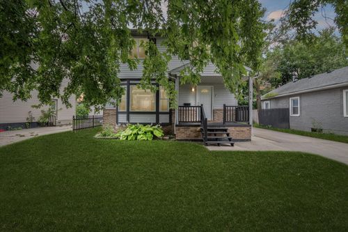 578 E Mahan Ave, Hazel Park, MI, 48030-1228 | Card Image