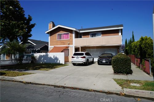 1735 Orizaba Ave, Long Beach, CA, 90804-1624 | Card Image