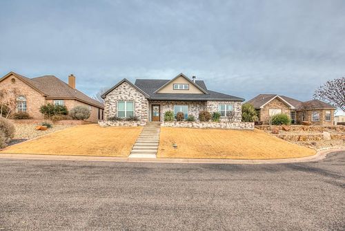 2610 Oak Hills Trl, San Angelo, TX, 76904-7571 | Card Image
