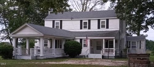 679 Mintz Rd, Roseboro, NC, 28382-8615 | Card Image