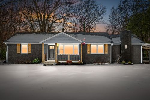 16 Donelson Dr, Clarksville, TN, 37042-3664 | Card Image