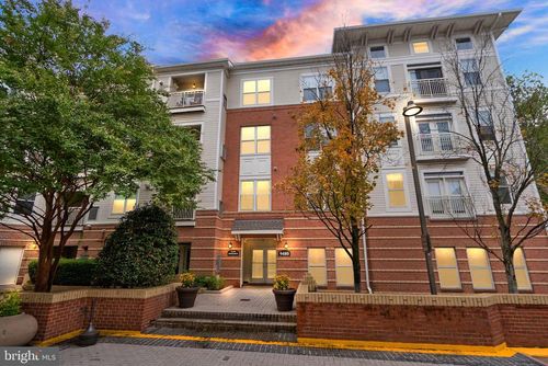 unit-7-9480 Virginia Center Blvd, VIENNA, VA, 22181-4808 | Card Image