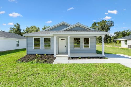 533 E Anderson Ave, Bushnell, FL, 33513-6121 | Card Image