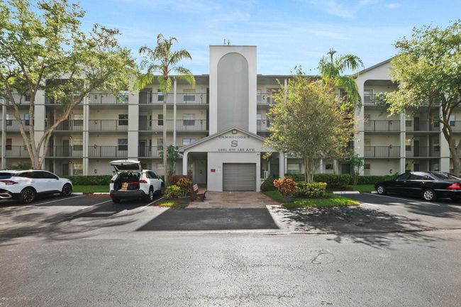 APT-412 - 1351 Sw 125 Th Ave, Condo with 2 bedrooms, 2 bathrooms and null parking in Pembroke Pines FL | Image 25