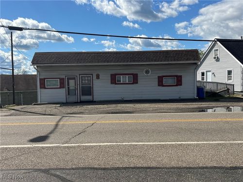 289 Canton Rd, Wintersville, OH, 43953-3902 | Card Image
