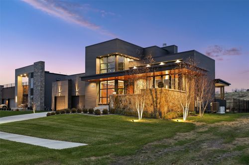 11925 Meadow Springs Dr, Grimes, IA, 50111-1318 | Card Image