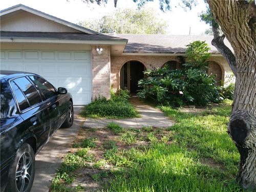 6705 Canyon Creek Dr, Corpus Christi, TX, 78413-2020 | Card Image