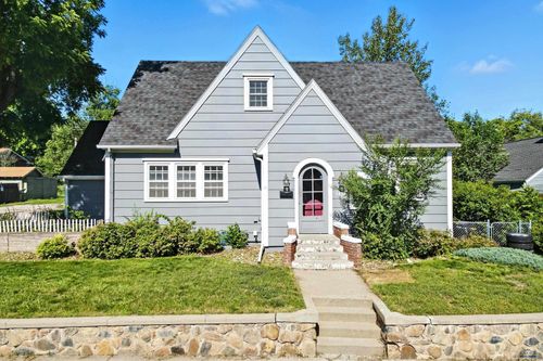 1411 11th St, RAPID CITY, SD, 57701-4403 | Card Image