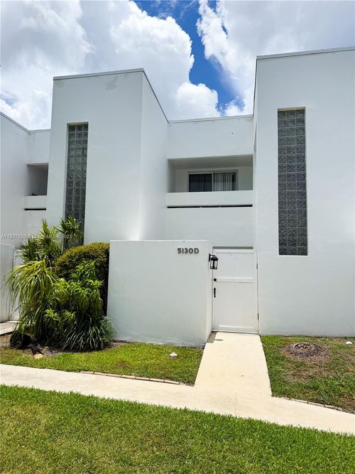 apt-d-5130 Elmhurst Rd, West Palm Beach, FL, 33417-4518 | Card Image