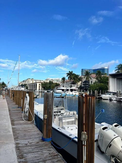 107-1510 Se 15th Street, Fort Lauderdale, FL, 33316 | Card Image