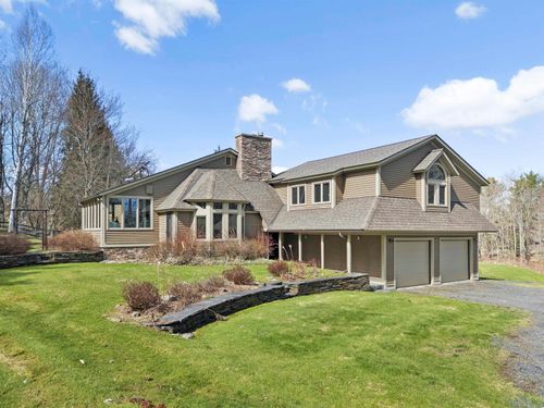 108 N Hill Rd, Stowe, VT, 05672-4597 | Card Image