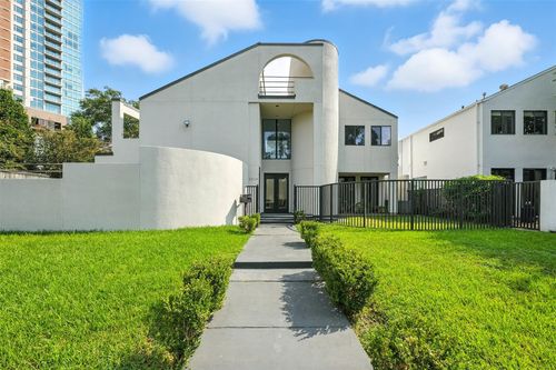 2019 Mcclendon St, Houston, TX, 77030-2113 | Card Image
