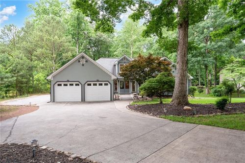 1104 Fox Ln, Woodstock, GA, 30188-5618 | Card Image