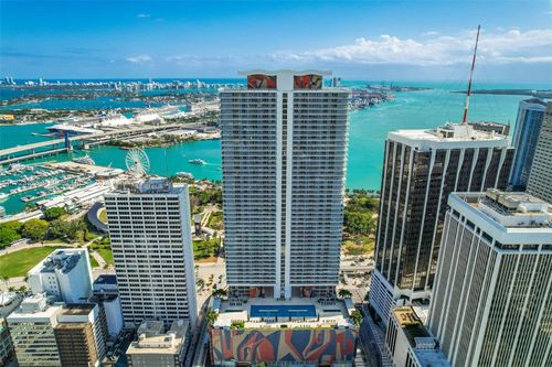 4208-50 Biscayne Blvd, Miami, FL, 33132-2947 | Card Image
