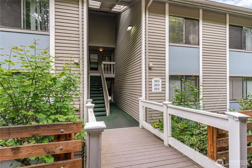 apt-r303-31510 106th Pl Se, Auburn, WA, 98092-2906 | Card Image