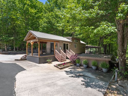 61 Boulder Dr, Lake Toxaway, NC, 28747-8677 | Card Image