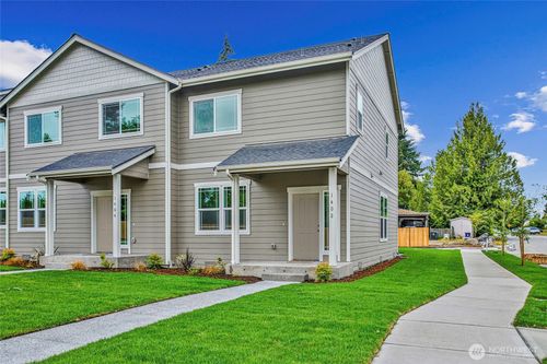 1402 E 51st St, Tacoma, WA, 98404 | Card Image