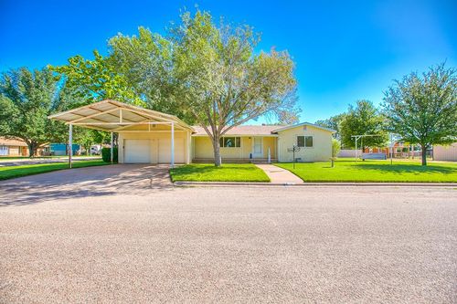 501 E Holmes Ave, Bronte, TX, 76933 | Card Image