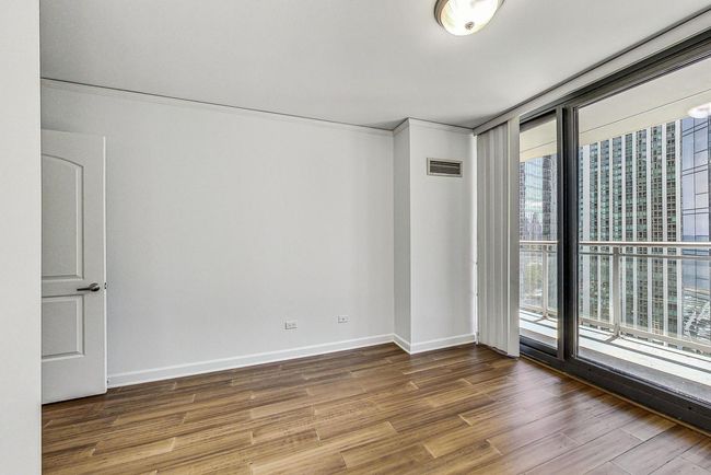 UNIT-1405 - 450 E Waterside Dr, Condo with 1 bedrooms, 1 bathrooms and 1 parking in Chicago IL | Image 14