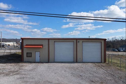 702 Monticello St, Somerset, KY, 42501-2910 | Card Image