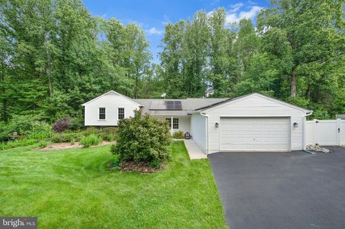 6504 Basil Ct, Manassas, VA, 20112-3440 | Card Image
