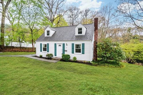 21 Nimitz Cir, Natick, MA, 01760-2923 | Card Image