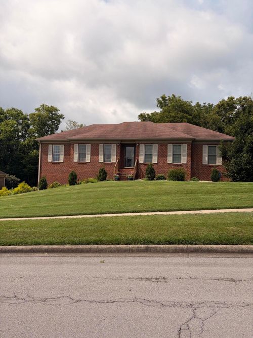 1005 Middlebrook Drive, Danville, KY, 40422 | Card Image