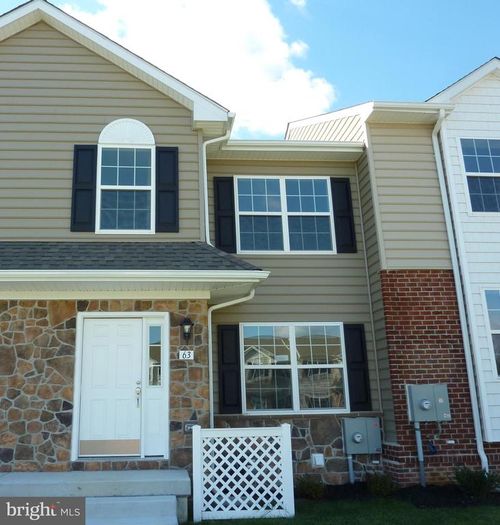 63 Cotswood Ct, SMYRNA, DE, 19977-1676 | Card Image