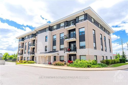 401-250 Winterfell Pvt, Gloucester, ON, K1G4J1 | Card Image