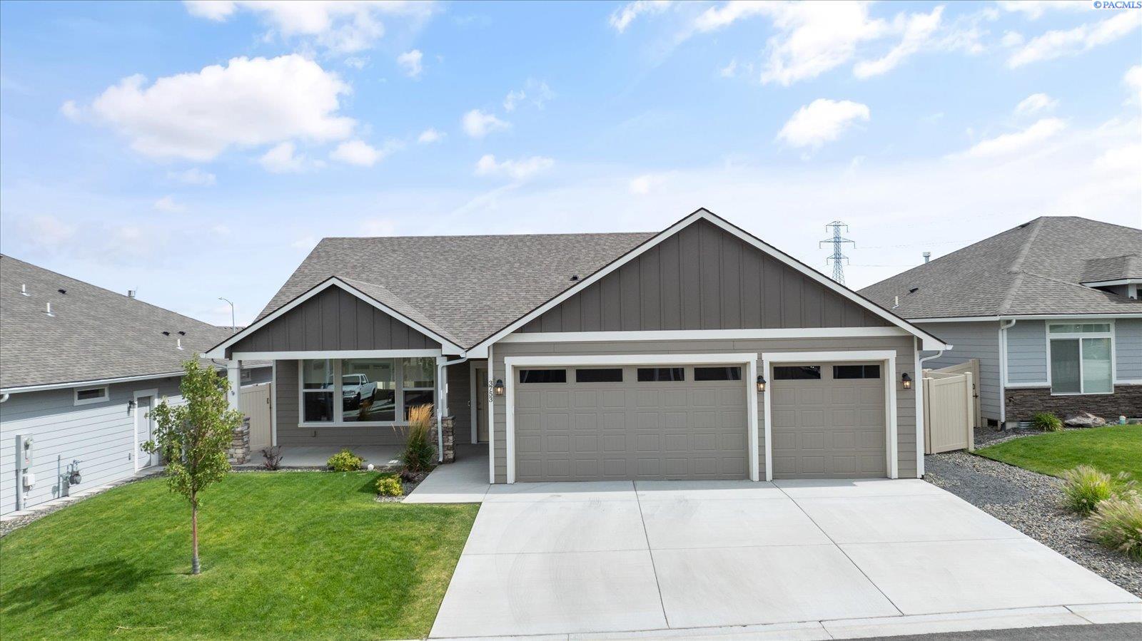 Van Buren St, Kennewick, WA 99338