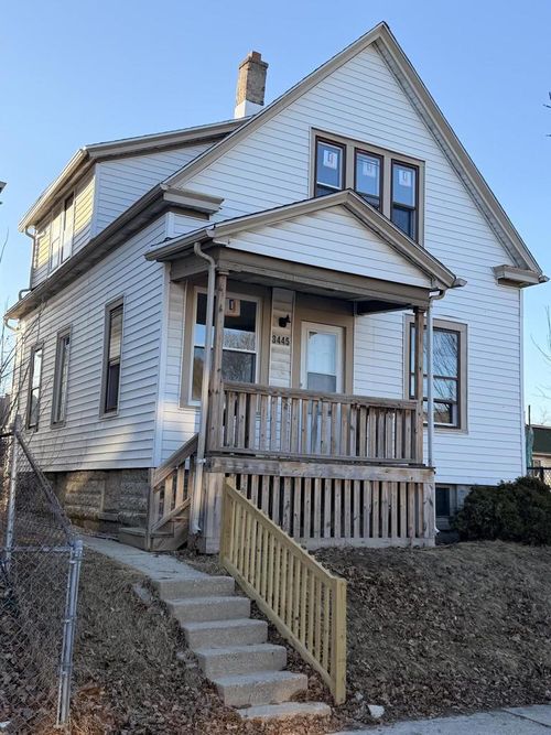 3445 N 21st Street, Milwaukee, WI, 53206 | Card Image